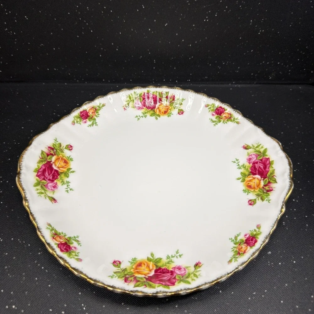 Royal Albert Old Country Roses Platter Plate Dish Bone China Gold Trim England